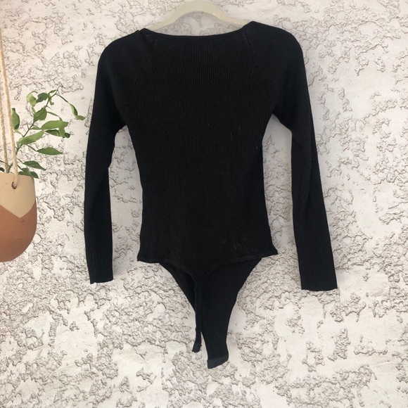 Sexy Open Neck Knit Bodysuit by Nasty Gal - Picture 7 of 8